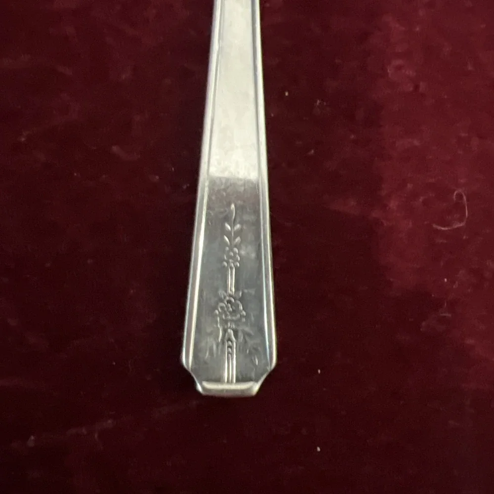 1940 MILADY COMMUNITY ONEIDA‎ BON BON SPOON